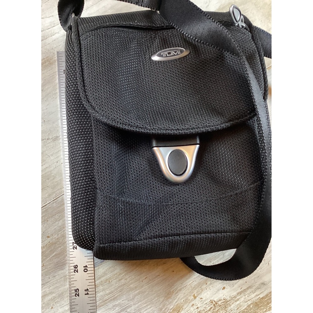 Tumi Black Ballistic Nylon Crossbody Messenger Bag Small Tech Travel Pouch - Picture 7 of 8